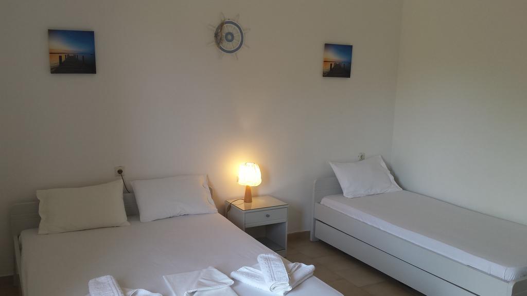Rooms Leonidas 키사모스 외부 사진